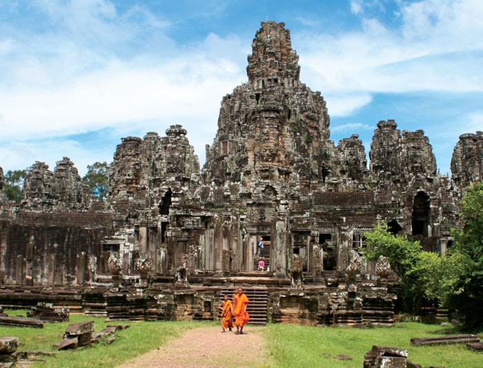 Cambodia welcomes 2 million foreign tourists