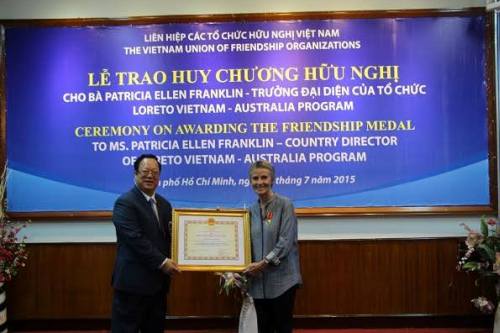 the aussie woman who mothers vietnamese orphans for 2 decades