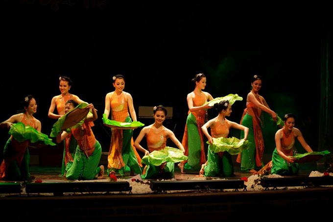 Việt Nam perform at world folklore festival