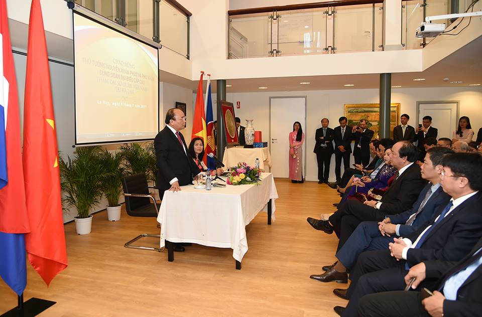 PM Nguyen Xuan Phuc visits Netherlands