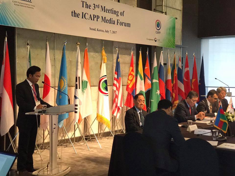 Vietnam attends Asian political parties’ meetings in RoK