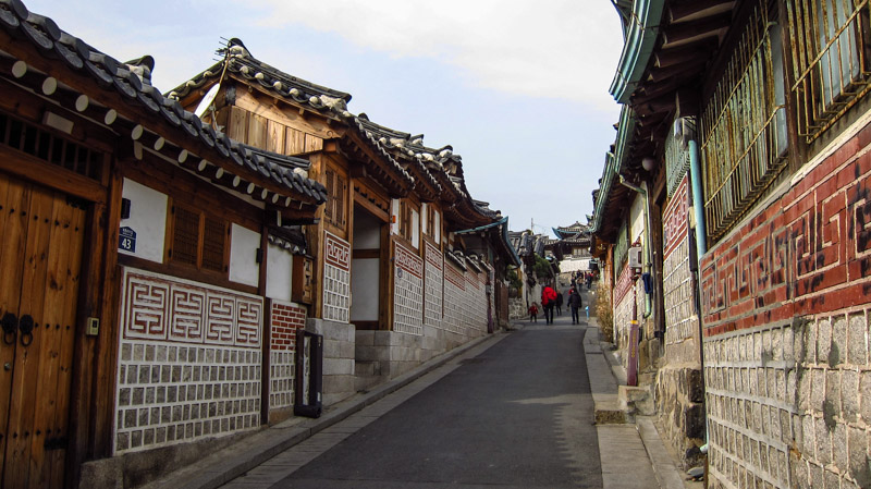 An alley in the Bukchon Hanok Village in Seoul