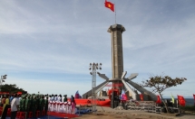 National flagpole inaugurated in Con Co island district