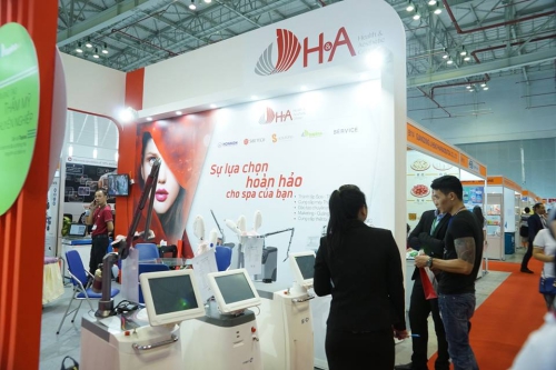 ho chi minh city hosts vietnam medi pharm expo 2017