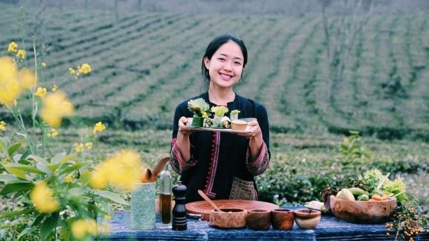 vietnamese female student in australia launches youtube food channel