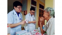 health ministry offers free medical examinations to ha tinh locals