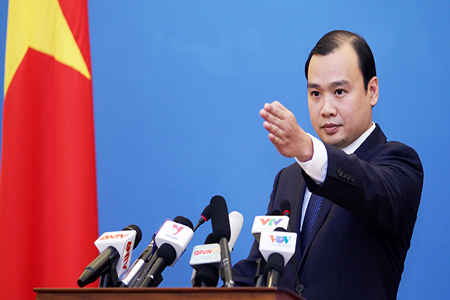 Vietnam concerned about Indonesian authorised forces’ sinking of several Vietnamese vessels fishing