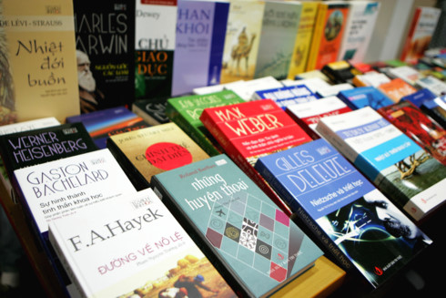Vietnam books get on foreign bookshelf