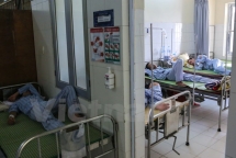 Hanoi hospitals overload as dengue fever breaks out