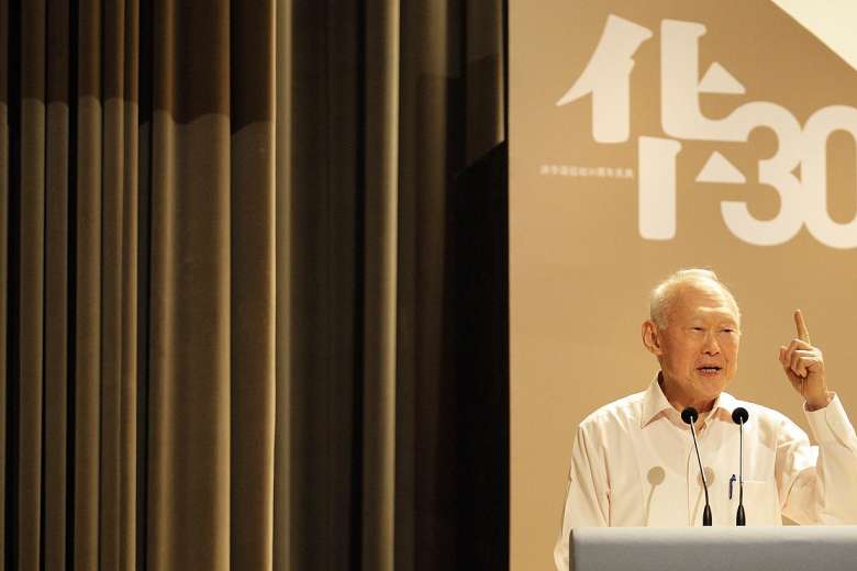 Lee Kuan Yew in his Mandarin tutor's memory