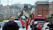 italy highway bridge collapses in genoa around 30 dead