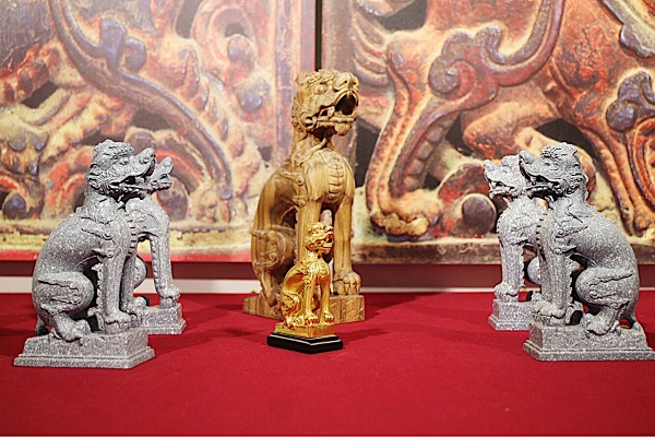 exhibition features vietnamese sacred animals in da nang