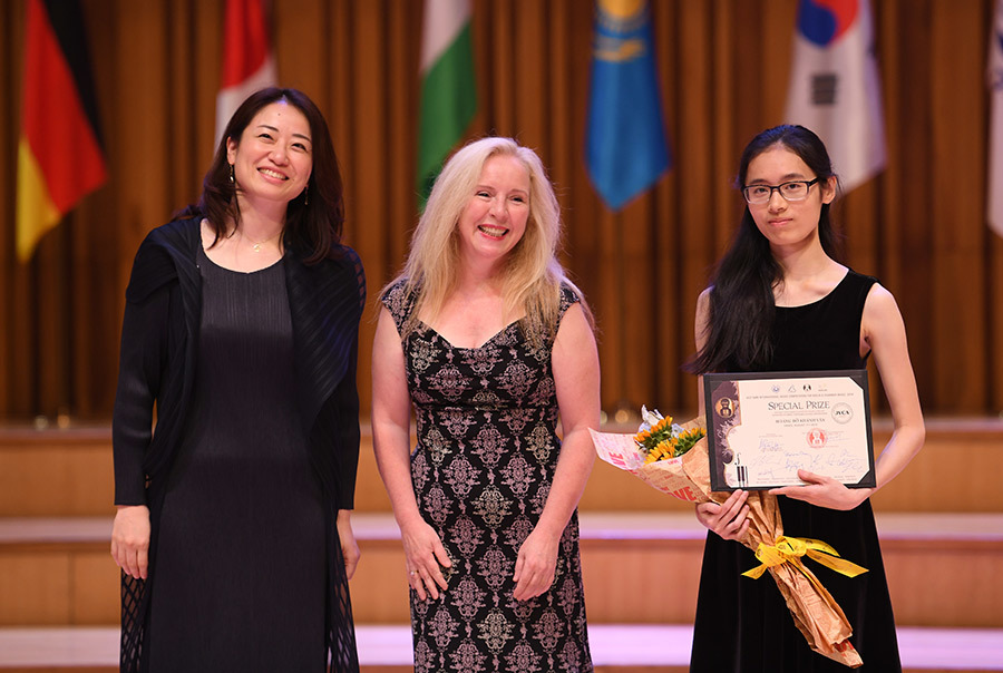 Vietnam wins many awards at International Violin and Chamber Music Competition