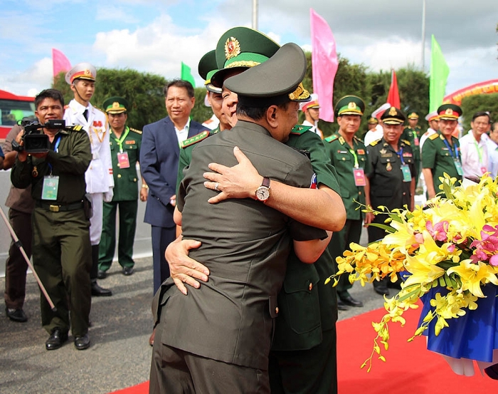 Vietnam, Cambodia border friendship exchange to enhance two countries’ coordination
