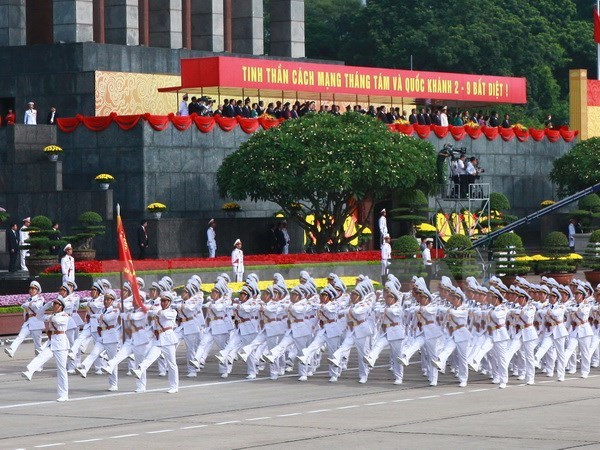 Grand meeting, parade marks 70 years of independence