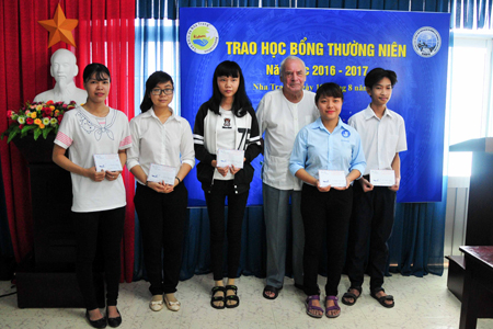 les amis de nha trang grant scholarships