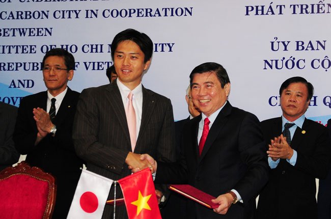 Osaka supports HCMC in developing low-carbon city