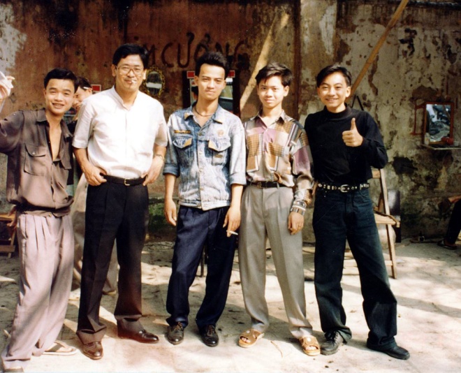 Hanoi Old Quarter during 1990s through photos of Japanese Ambassador
