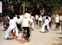 rare photos of hues daily life in early 1990s