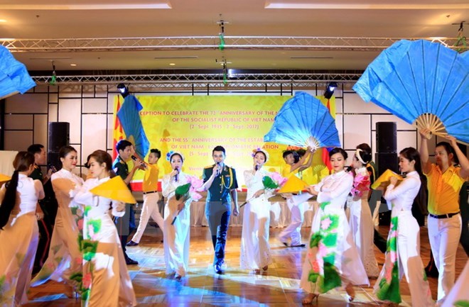 Vietnamese Embassy celebrates National Day in Laos