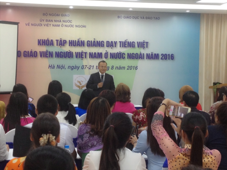 Highlights in teaching Vietnamese abroad