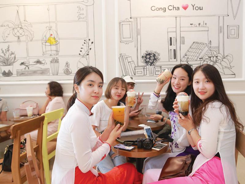 Franchise battle stirring up Vietnamese milk tea market