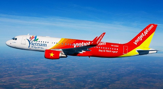 Forbes Magazine: Vietjet named on list 50 Vietnamese companies in 2107
