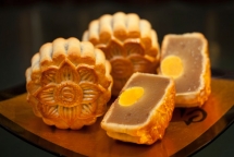 Mooncakes: Why overindulging on these festive treats could be a health risk