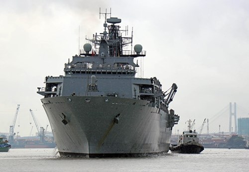 uk royal naval ship visits ho chi minh city