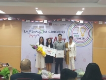 Vietnamese students win first prize of Francophone startup contest