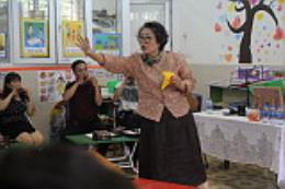 korean couple spends retirement helping children with hearing impairment in vietnam