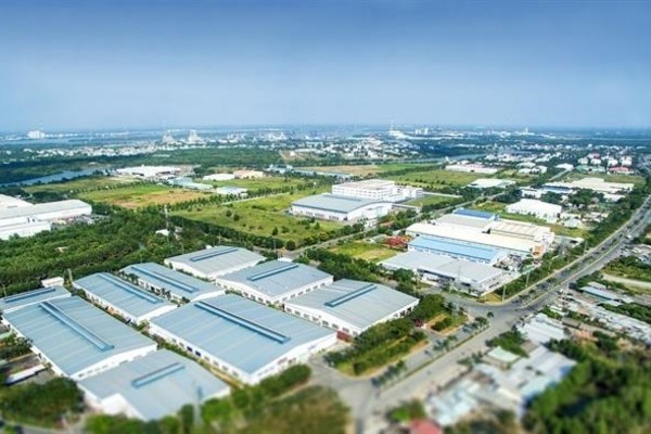 Many foreign companies move factories to Vietnam: Savills