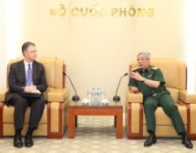 defence minister attends admm retreat admm plus in thailand