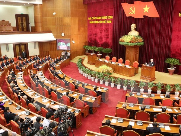 Party Central Committee closes 12th meeting