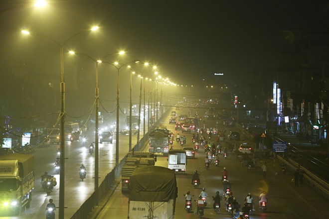 Hanoi suburbs covered by smoke from burnt straw