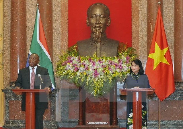 Vietnam, South Africa to boost cooperation in wildlife protection