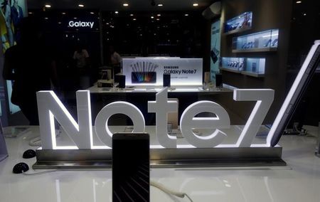 Samsung Vietnam says no cuts in jobs this year despite Note 7 woes