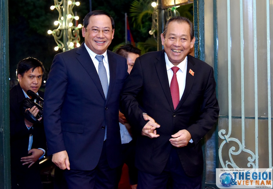 Vietnam willing to support Laos in stabilizing macro-economy