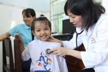 heartbeat vietnam provides free heart check up for more than 1000 children in dong thap