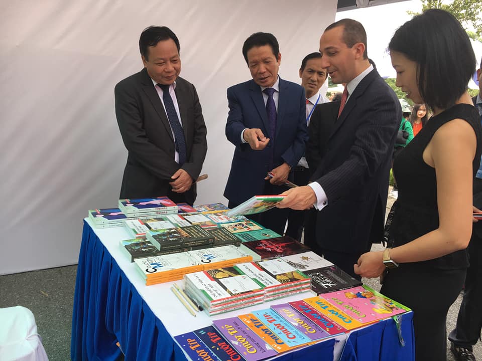 Foreign embassies, publishers attend Hanoi Book Festival 2019