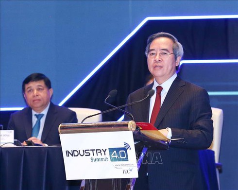 Industry 4.0 Summit 2019 and international expo open in Hanoi
