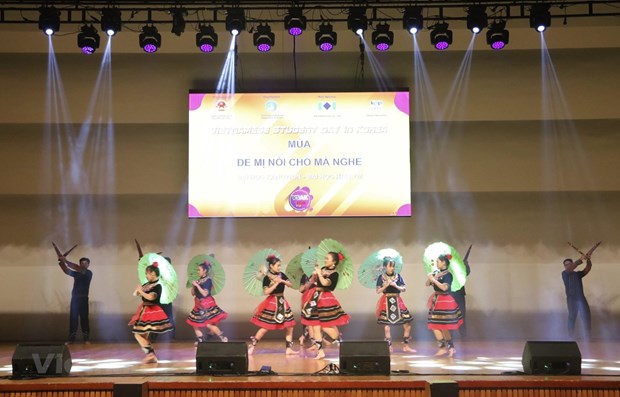 Vietnamese students in RoK gather for 15th festival