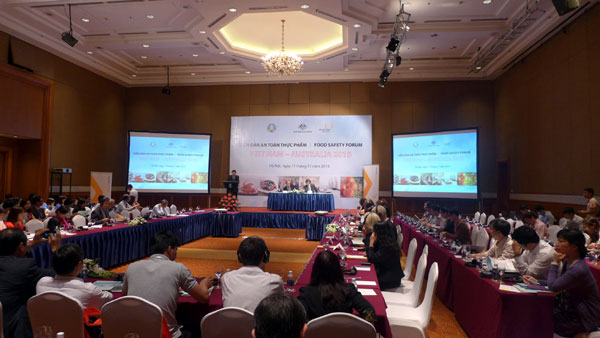 australia and vietnam share lessons on food safety