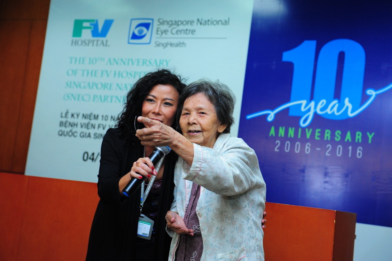 FV Hospital provides free cataract surgery to poor Mekong Delta’s patients