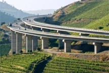 nearly vnd14 trillion proposed for van don mong cai highway