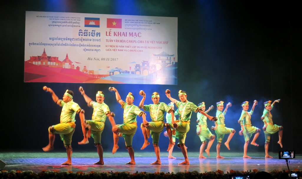 Cambodian cultural week 2017 kick starts in Hanoi