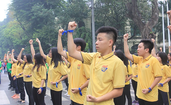 Thousands join dance for kindness in Ha Noi