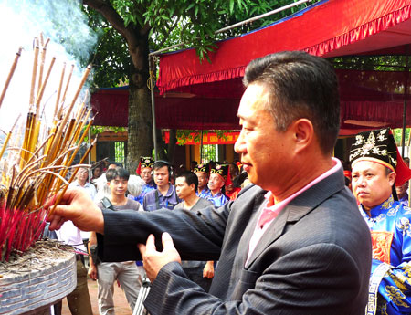 Descentdant of King Ly Thai To appointed Vietnam Tourism Ambassador