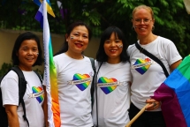 1000 people join in hanoi pride parade