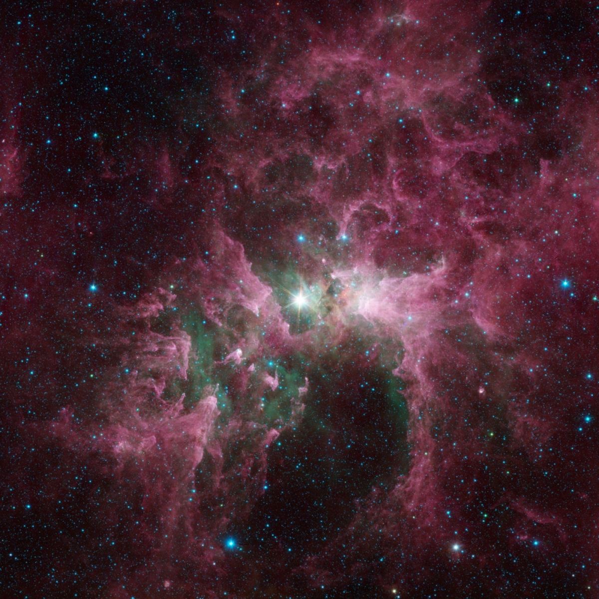 Amazing Photos of a Colorful Cosmic Cloud